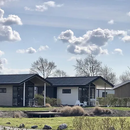 Chalet Tiny House With Gas Stove, 15 Km From Alkmaar West-Graftdijk