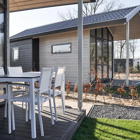 Chalet Tiny House With Gas Stove, 15 Km From Alkmaar *